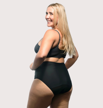 Bikinitrosa med hög midja